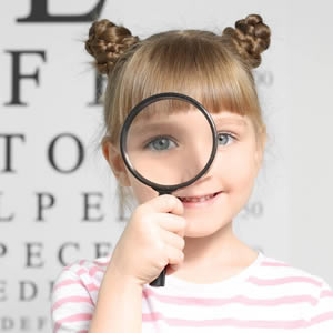 高度近视小心诱发这4大严重并发症