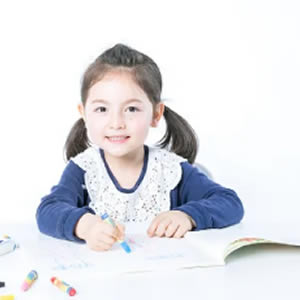 预防近视，从良好用眼习惯开始